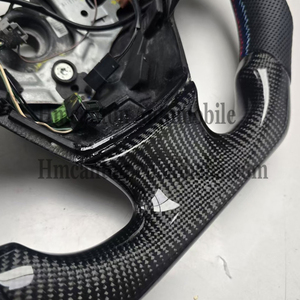Nouveaux produits explosifs : Volant perforé en cuir et fibre de carbone pour BMW X5 X6 E70 E71 - Product Image 6