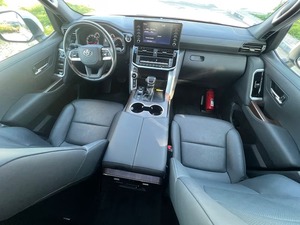 Sử dụng xe để bán 2023 TOYOTA LAND CRUISE-R <span class=keywords><strong>GXR</strong></span> V8 hoàn hảo hộp số tự động sử dụng xe giá rẻ chất lượng cao - Product Image 3