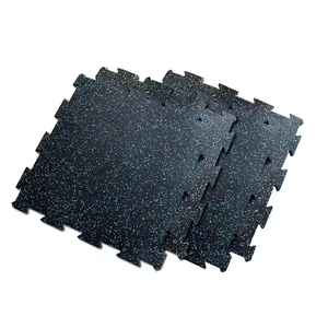 แผ่นปูพื้นยิมออกกำลังกายแบบลามิเนต ทนทาน สำหรับใช้ภายในอาคาร ผลิตจากยางและ EPDM แบบประกบกันได้ เหมาะสำหรับฟิตเนสในร่ม - Product Image 3