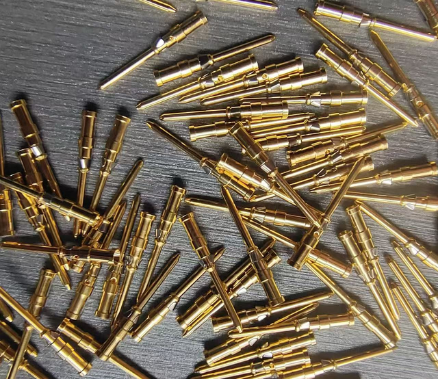 100% High Quality Gold Plated Pins Scrap