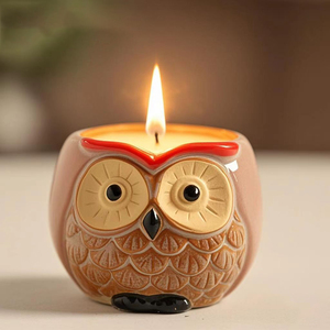 Vente en gros <span class=keywords><strong>de</strong></span> bougies parfumées en cire <span class=keywords><strong>de</strong></span> soja <span class=keywords><strong>citronnelle</strong></span> motif hibou animal tasse en céramique bougies d'aromathérapie en vrac - Product Image 2