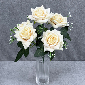 Venta al por Mayor Directa de Fábrica, 5 Cabezas de Rosa de Terciopelo, Simulación de Paniculata, Rosa Pequeña con Forma de Cuerno para Decoración Floral - Product Image 6