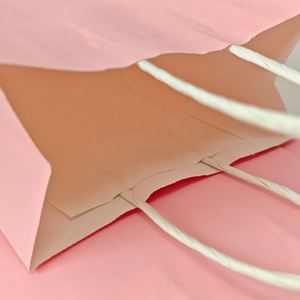 Wholesale Custom Logo <b>Paper</b> <b>Gift</b> <b>Bag</b> Pink Cheap <b>Paper</b> Food Packaging <b>Bags</b> Kraft <b>Paper</b> <b>Bags</b> with Handle - Product Image 4