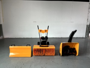 Robot chenillé déneigeur télécommandé haute puissance pour un nettoyage hivernal pratique - Product Image 6