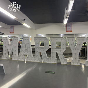 Letras LED Grandes Independientes de Color Blanco Frío con Bombillas para Propuesta de Matrimonio y Decoración de Eventos - Product Image 6