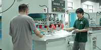 Machine de soudage haute fréquence pour bâches PVC et l'étanchéité de grands tissus imperméables