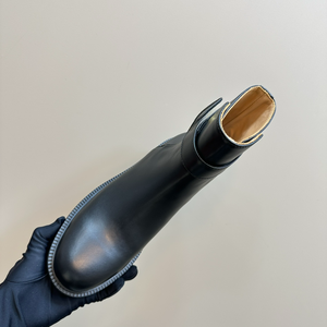 Bottines en cuir noir avec boucle dorée, talon plat, bottes décontractées pour femmes, à porter au quotidien - Product Image 5