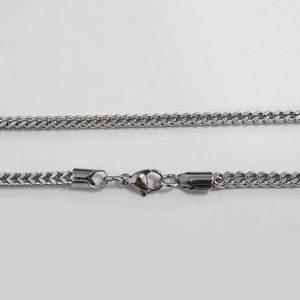 Delicado Collar de Mujer en Acero Inoxidable 316L con Baño de Oro PVD de 14k/18k, Cadena Tipo Espiga, Joyería Fina - Product Image 6