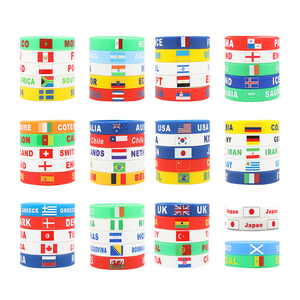 Bracelet de montre en silicone <span class=keywords><strong>coupe</strong></span> <span class=keywords><strong>du</strong></span> <span class=keywords><strong>monde</strong></span>, sans commande maximale, personnalisé, drapeaux des <span class=keywords><strong>pays</strong></span> imprimés, <span class=keywords><strong>2022</strong></span> - Product Image 3