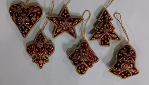 ชุดเครื่องประดับตกแต่งต้นคริสต์มาสทำมือสีส้มลายปักซาร์โดซี งานปักดิ้นทองแบบอินเดีย งานฝีมือทำมือจากกำมะหยี่ ประดับด้วยลูกปัด - Product Image 4