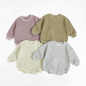 Pelele <span class=keywords><strong>de</strong></span> bebé <span class=keywords><strong>de</strong></span> alta calidad para recién nacido, Pelele <span class=keywords><strong>de</strong></span> invierno <span class=keywords><strong>de</strong></span> varios colores, mono <span class=keywords><strong>de</strong></span> punto informal para bebé - Product Image 1