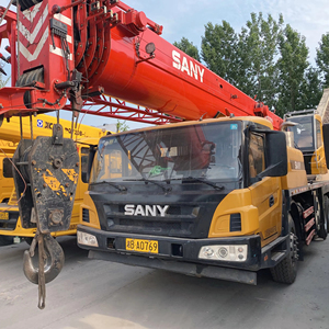 Grúa sobre Camión Sany de 25T en Buen Estado, Sistema Hidráulico Duradero y Estable para Proyectos de Construcción - Product Image 1