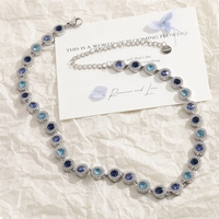 Collier pour femme de style européen et américain, bleu dégradé, entièrement serti de diamants - luxueux, éblouissant, pour les banquets