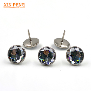 Chất Lượng Cao 22Mm <span class=keywords><strong>Acrylic</strong></span> Pha Lê Kim Cương Sofa Bọc Móng Tay Nút Cho Ghế - Product Image 2