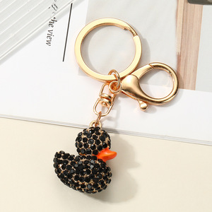 Llavero de pato de cristal con diamantes de imitación, colgante metálico 3D, dije de moda, lindo mosquetón para bolso, regalo - Product Image 2