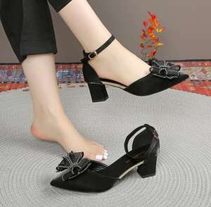 Nouvelles sandales de mariée à talons hauts, à bout pointu, à bride droite ajourée, avec nœud en strass, confortables pour les pieds - Product Image 5