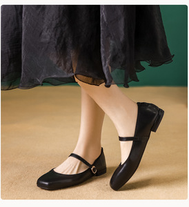 Xuanhui nuove <span class=keywords><strong>scarpe</strong></span> da ballo all'aperto da donna British <span class=keywords><strong>scarpe</strong></span> pieghevoli <span class=keywords><strong>tacco</strong></span> piatto décolleté da donna - Product Image 6