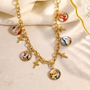 Collar de la Virgen María con Colgante de Cruz Chapado en Oro de 18k, Joyería Religiosa para Festivales y Celebraciones - Product Image 2