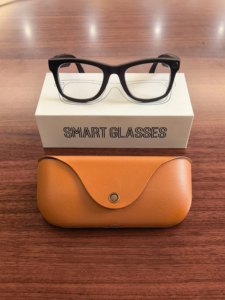 Nouvelles lunettes intelligentes MT5 ULTRA avec 8 millions de pixels, étui de charge, réduction de bruit à double microphone, traduction IA - Product Image 6