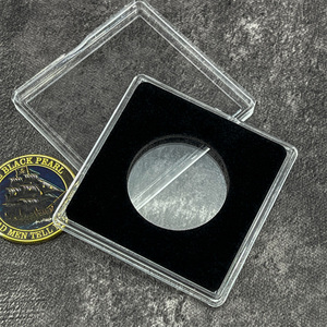 Pièce de monnaie commémorative sur le thème <span class=keywords><strong>des</strong></span> pirates <span class=keywords><strong>des</strong></span> Caraïbes, Perle Noire et Crâne et épées croisées, objet de collection transfrontalier avec étui - Product Image 6