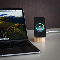 Support de chargeur sans fil magnétique Qi2 25W en bois, station de charge rapide pour iPhone et Android