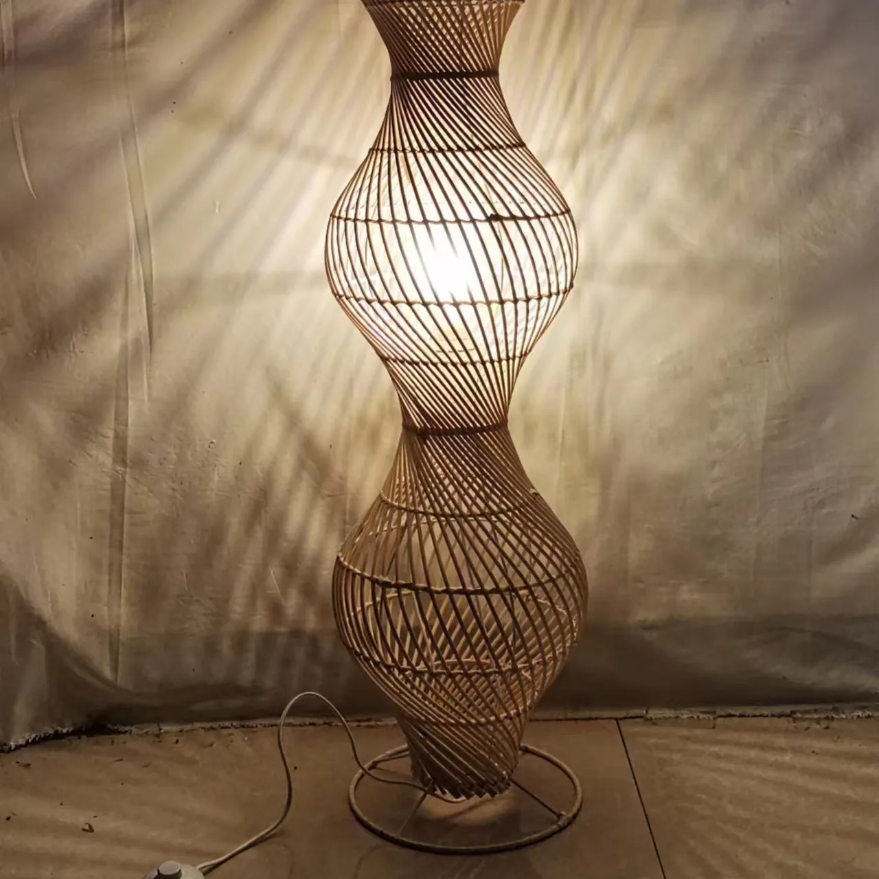 Оптовая продажа, светильник ручной работы из натурального бамбука