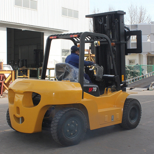 รถยกดีเซล 7 ตัน รุ่น SF70 ใหม่เอี่ยม คุณภาพสูง พร้อมเครื่องยนต์ทรงพลัง ในราคาที่แข่งขันได้ - Product Image 5