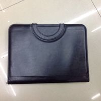 Porte-documents multifonction A4 en PU avec poignée, classeur à fermeture éclair avec calculatrice et emplacements pour cartes pour réunions d'affaires