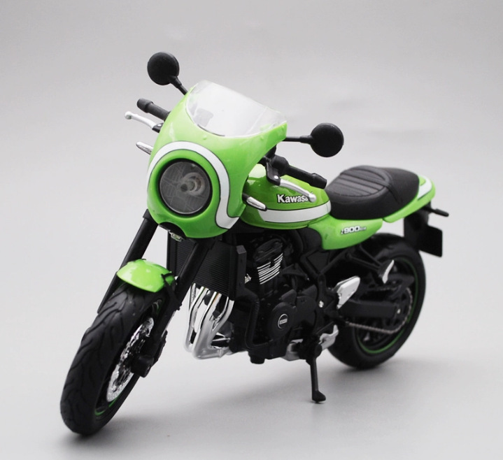 Kawasaki z900rs cafe green