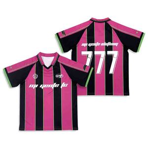 Maillot de football rétro unisexe personnalisé imprimé par sublimation, séchage rapide, respirant, confortable, polyester de haute qualité, logo et nom personnalisés - Product Image 1