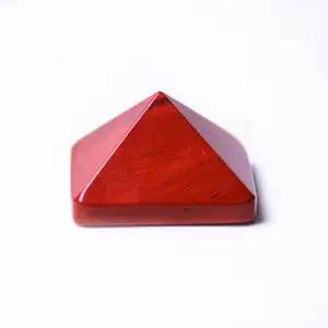 Natuurlijke Kristal Folk Ambachten Rode Jaspis Piramide Prisma 'S Voor Bruiloft Decoratie Ambachten