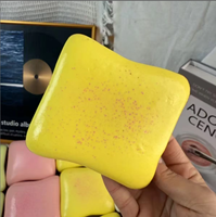 Jouet sensoriel anti-stress populaire en polyuréthane, en forme de pain grillé au beurre, réaliste, à remontée lente et souple à presser