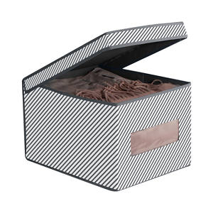 Scatola per Bucato con Coperchio 30X39.5X25CM - Product Image 1