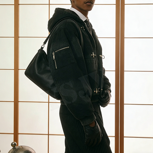 <span class=keywords><strong>Veste</strong></span> à capuche <span class=keywords><strong>en</strong></span> denim streetwear personnalisée OEM, avec boucle frontale, crochet de ponte et fermoir de pompier, style workwear de charpentier <span class=keywords><strong>en</strong></span> tissu peigné, inspirée du style Detroit Work - Product Image 3