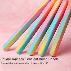 Pinceau à ongles en plastique avec manche dégradé arc-en-ciel, style japonais, pour gel 3D, liner français, peinture, manucure, salon de beauté - Product Image 4