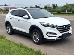 SUV Usado <span class=keywords><strong>Hyundai</strong></span> <span class=keywords><strong>Tucson</strong></span> <span class=keywords><strong>2015</strong></span> 1.6T 7DCT Gasolina, Volante a la Izquierda, Techo Solar Eléctrico, Cámara Trasera, Vehículo de <span class=keywords><strong>Segunda</strong></span> <span class=keywords><strong>Mano</strong></span> Confiable en Venta - Product Image 3