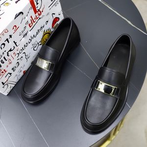 Chaussures habillées et chaussures décontractées de luxe de haute qualité - Sneakers pour hommes en cuir de vachette pleine fleur de qualité supérieure - Product Image 2