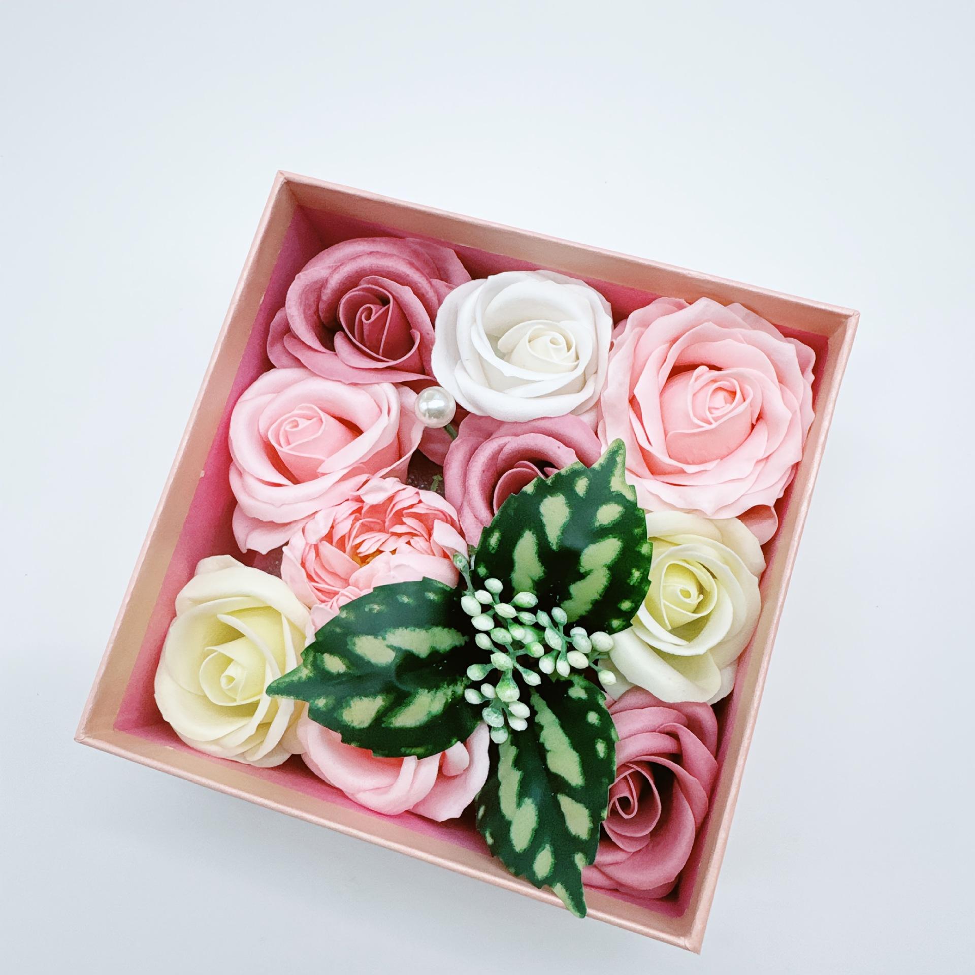 สีชมพูกุหลาบ