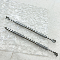 Pousse-cuticules professionnel haut de gamme en acier inoxydable, double extrémité, réutilisable, forme fer à cheval, personnalisable avec logo