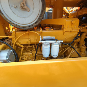 รถดันดินตีนตะขาบ Caterpillar D6D มือสองจากญี่ปุ่นแท้ เครื่องยนต์ CAT 3306 รถดันดินขนาดกลาง พร้อมริปเปอร์ สำหรับงานก่อสร้างปรับระดับพื้นดิน - Product Image 6