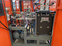 Machine de moulage de bouteilles d'eau minérale entièrement automatique et écologique pour bouteilles en PC, PET, bière et soda