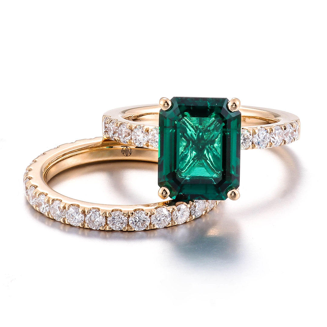 Bague en or jaune 14 carats avec pierre précieuse de laboratoire