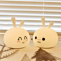 Mini-lampes LED tactiles en silicone pour bébé, veilleuses USB souples et mignonnes pour chambre d'enfant, idéales comme petits cadeaux.