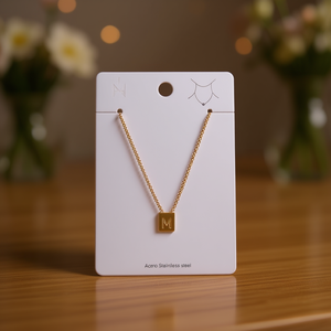 Collier en acier inoxydable Angelina, lettre M plaquée or, chaîne en boîte, pendentif minimaliste, bijoux unisexe, à porter tous les jours, cadeau - Product Image 2