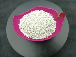Urée de qualité agricole 46% d'azote Engrais granulaire en granulés d'urée avec le meilleur prix - Product Image 1