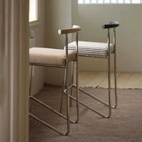 Tabouret de bar moderne minimaliste en velours capitonné |   Cadre en acier inoxydable |   Vente en gros personnalisée et stable pour la restauration
