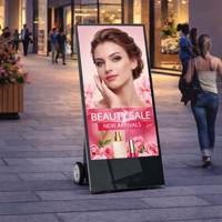 Écran publicitaire extérieur portable haute luminosité HD 43 pouces, étanche IP64, système Android avec alimentation par batterie pour les entreprises