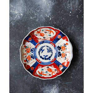 Ensemble de 4 assiettes en céramique Imari peintes à la main, design moderne et créatif de haute qualité, motif de cœur moderne pour la restauration fine - Product Image 2