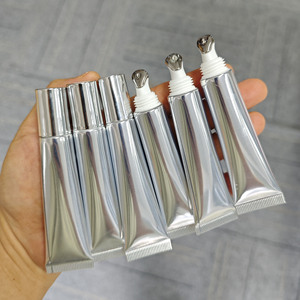 <span class=keywords><strong>Gloss</strong></span> à lèvres hydratant en tube métallique, marque privée, brillance intense - Product Image 1