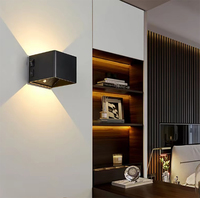 Lámpara de Pared LED Inalámbrica Recargable de Aluminio con Sensor de Movimiento